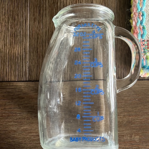 👶🍼👶 Vintage formula pitcher - Picture 2 of 3